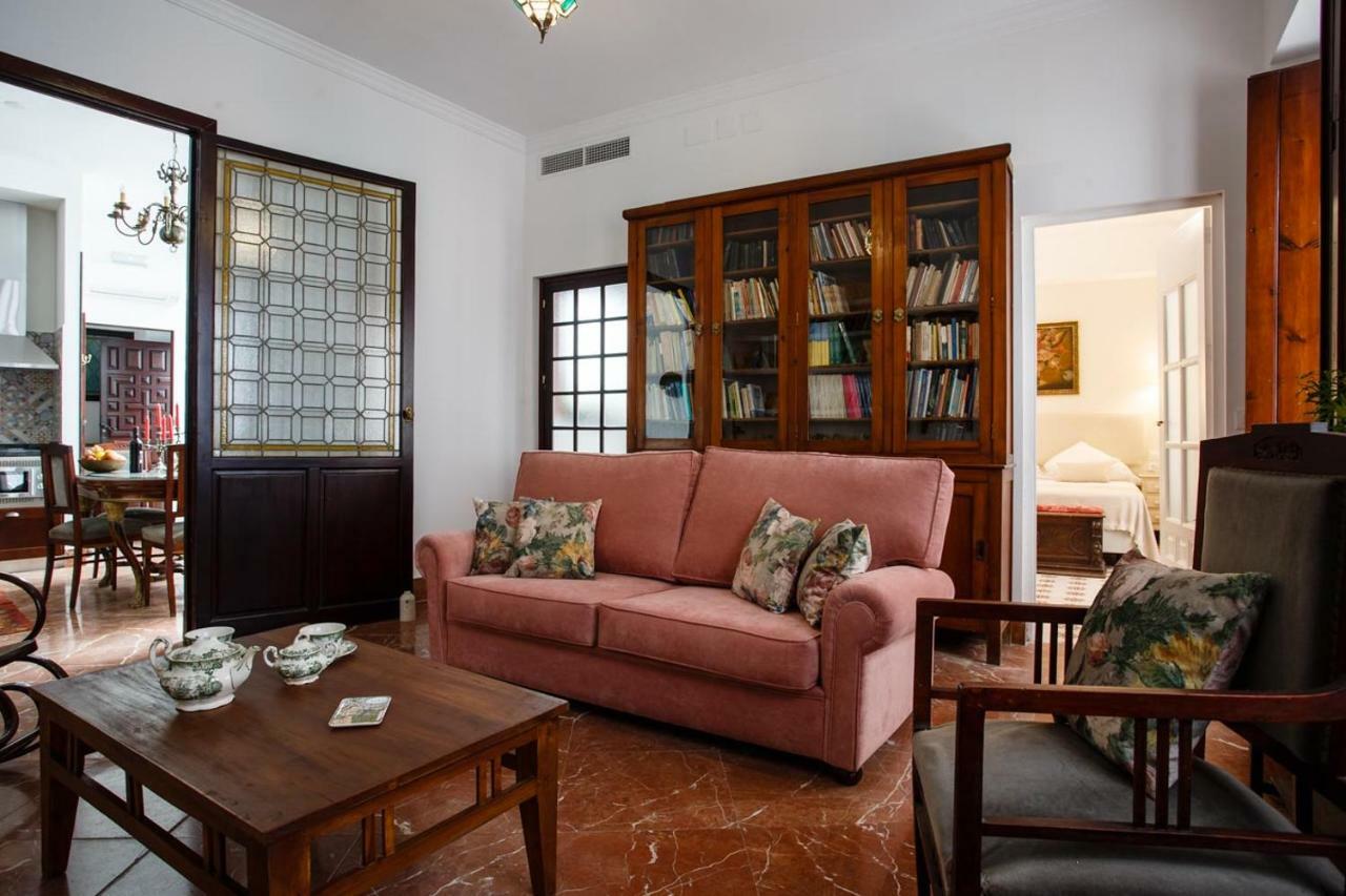 Suites Machado เซบีญา ภายนอก รูปภาพ